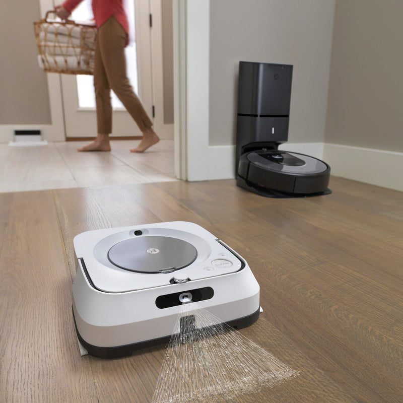 Wi-Fi® Connected Roomba® i8+ Self-Emptying Robot Vacuum
